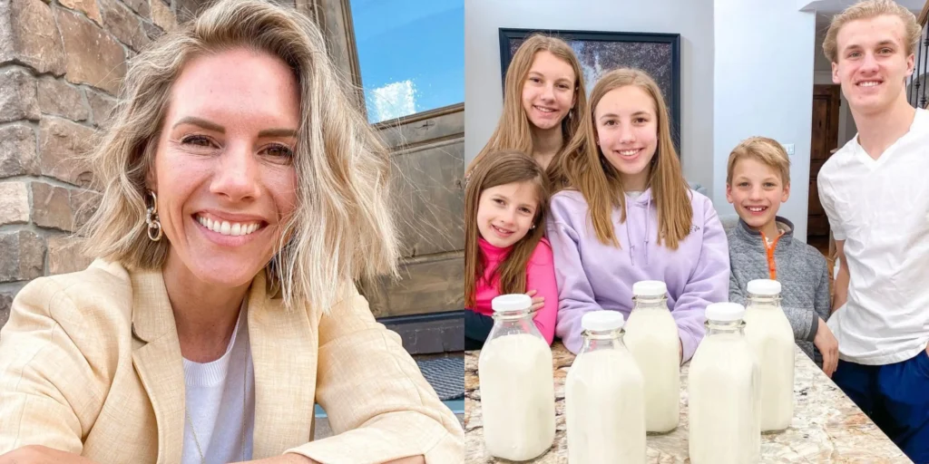 Ruby Franke se usmívá na selfie, vedle ní její děti stojící u stolu s lahvemi mléka, zdánlivě šťastná rodina.