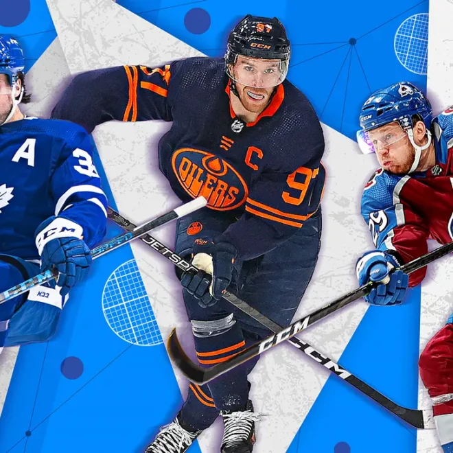 Obrázek tří hokejových hráčů z NHL, reprezentujících týmy Toronto Maple Leafs, Edmonton Oilers a Colorado Avalanche, při akci na ledě. Hráči jsou vyobrazeni v dynamických pozicích, což zachycuje rychlost a intenzitu hry v NHL.