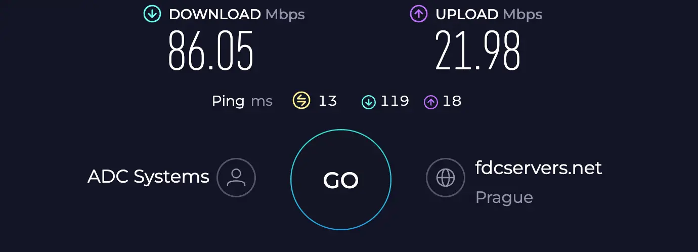 Měřicí obrazovka speedtestu s naměřenou rychlostí stahování 86,05 Mbps, nahrávání 21,98 Mbps a odezvou (ping) 13 ms.